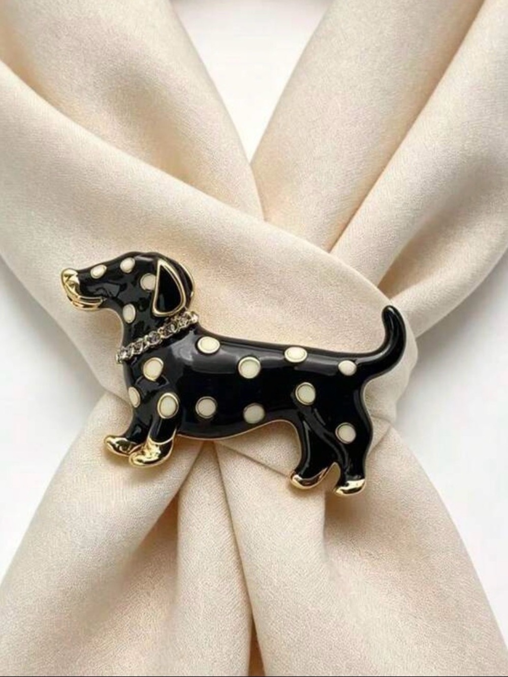 Polka Dot Dachshund Dog Brooch Pin - Black and Cream